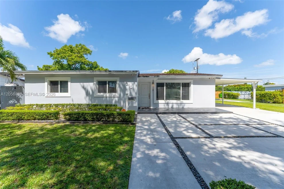 Unit for sale at 1310 SW 92nd Ave, Miami, FL 33174