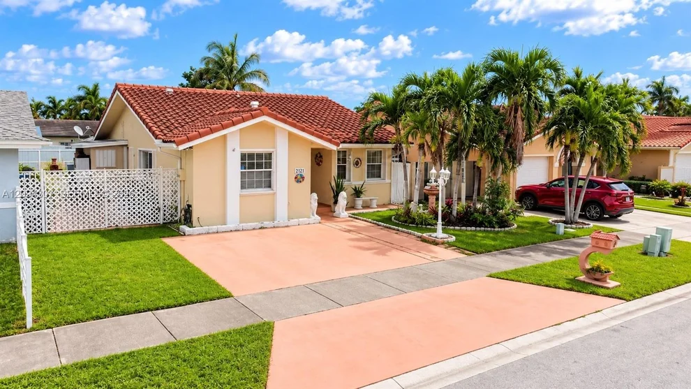 Unit for sale at 2421 SW 142nd Pl, Miami, FL 33175