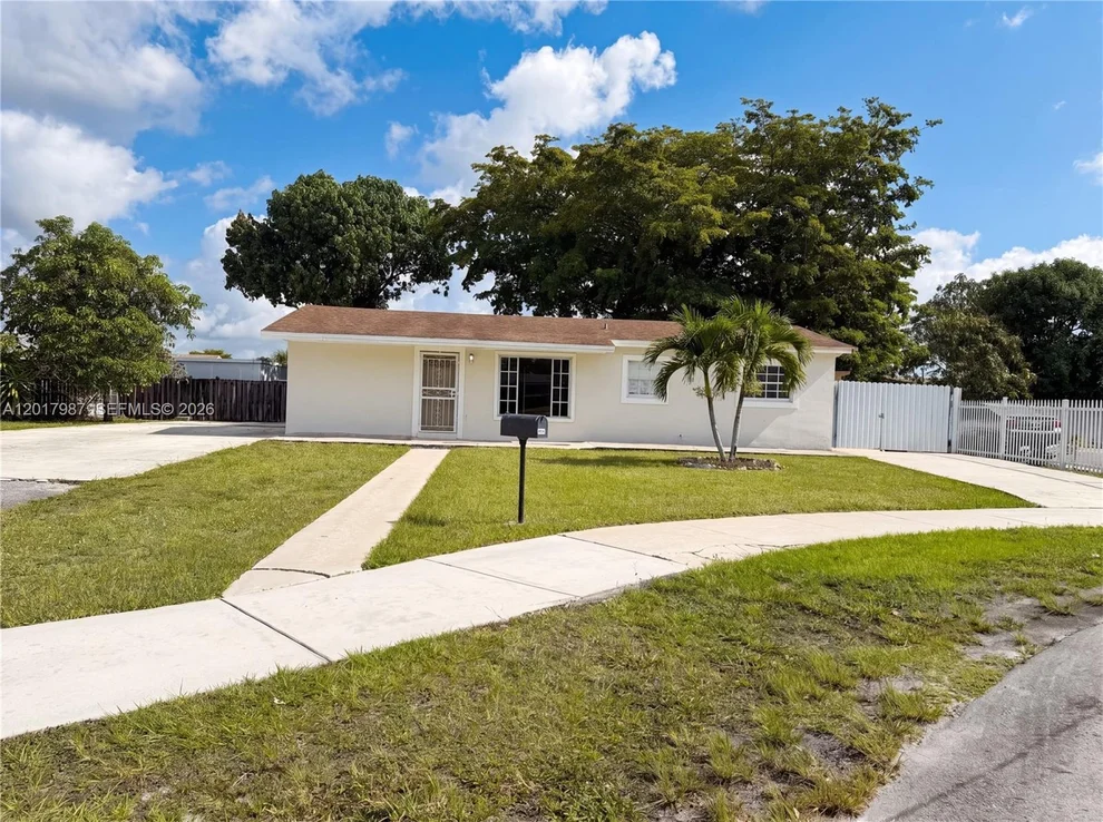 Unit for sale at 4403 NW 202nd St, Miami Gardens, FL 33055