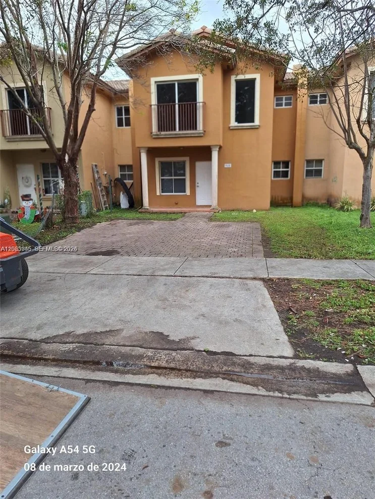 Unit for sale at 948 SW 6th Ct, Florida City, FL 33034