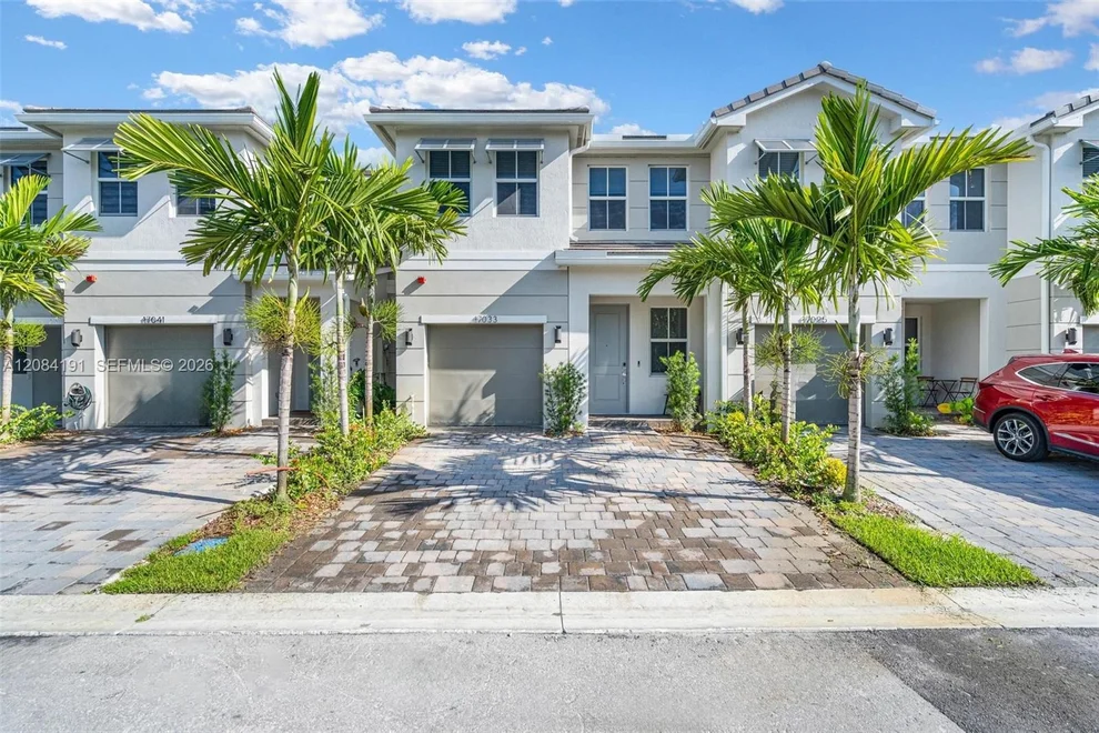 Unit for sale at 17033 SW 1st St, Pembroke Pines, FL 33027