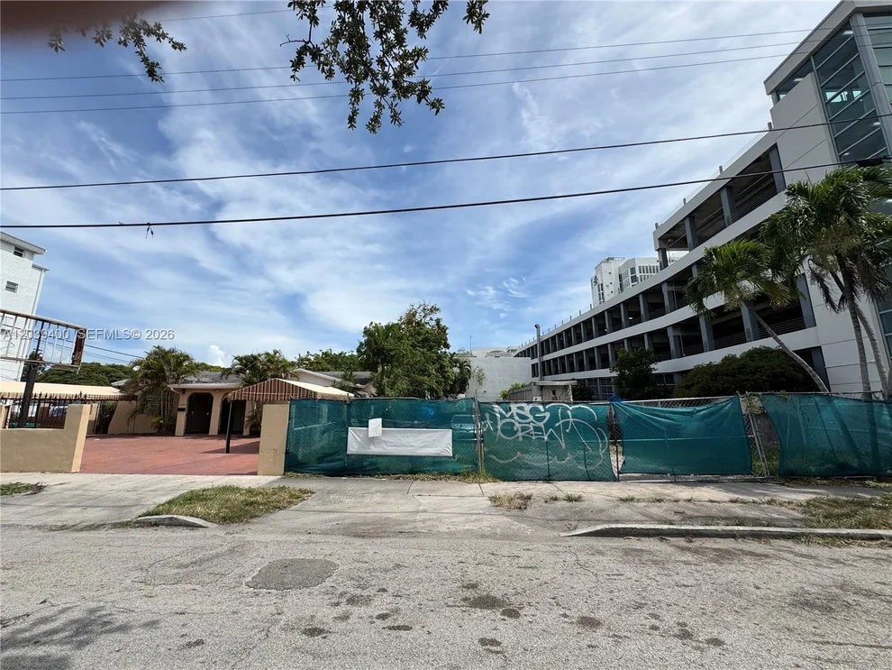 Unit for sale at 2524 SW 6th St, Miami, FL 33135