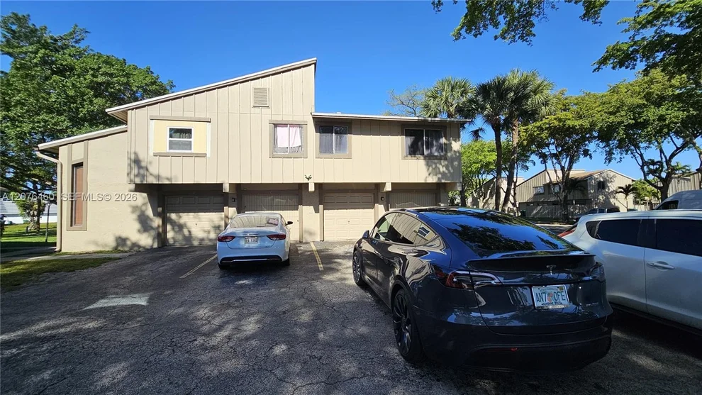 Unit for sale at 5870 NW 21st St, Lauderhill, FL 33313