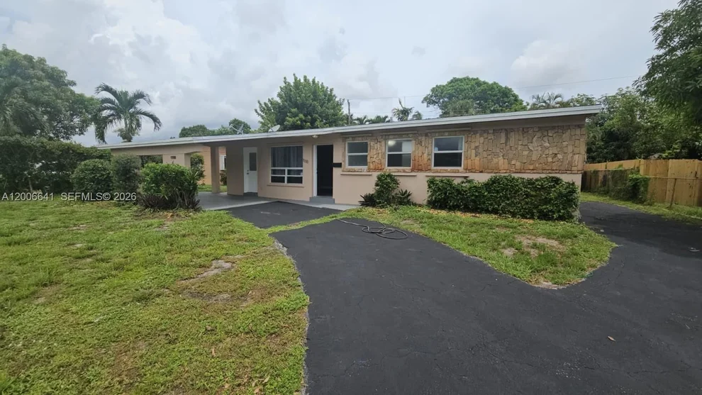 Unit for sale at 1118 NW 43rd Ter, Lauderhill, FL 33313