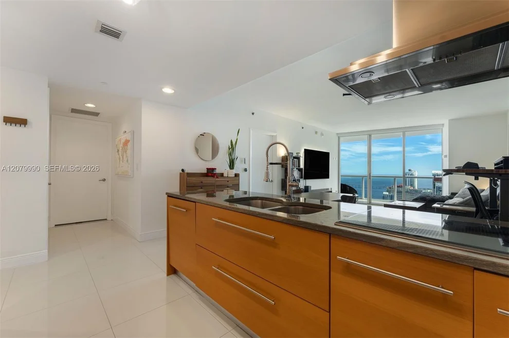 Unit for sale at 495 Brickell Ave, Miami, FL 33131