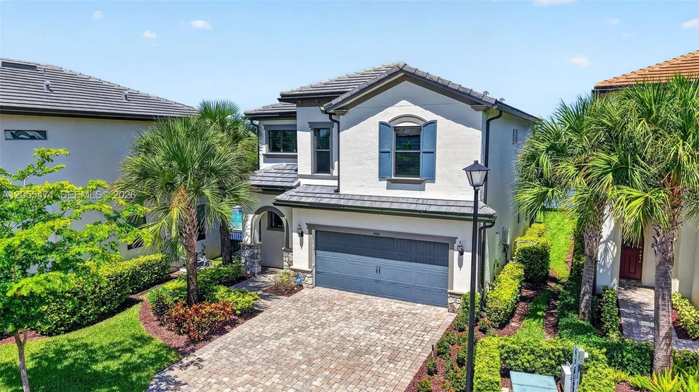 Unit for sale at 4460 Gramercy Dr, Oakland Park, FL 33309
