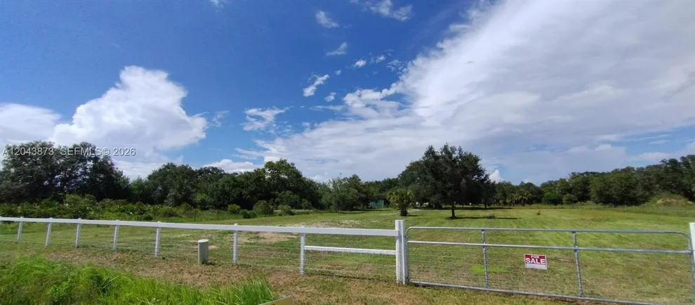 Unit for sale at 18611 NW 304 st, Okeechobee, FL 34972