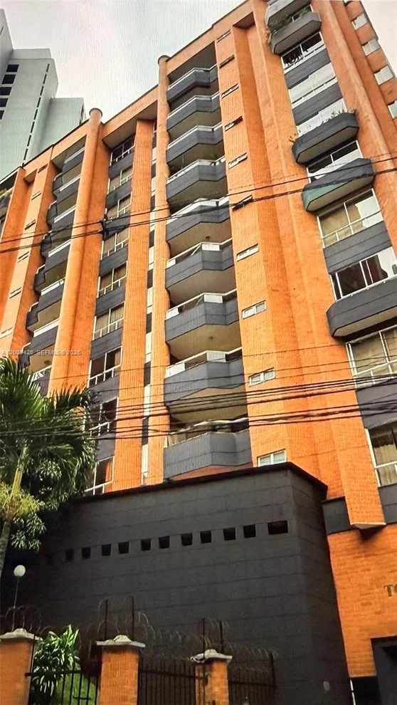 Unit for sale at Carrera 44 17 SUR 70,  050018