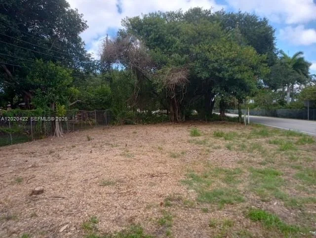 Unit for sale at 2410 NW 167 St, Miami Gardens, FL 33056