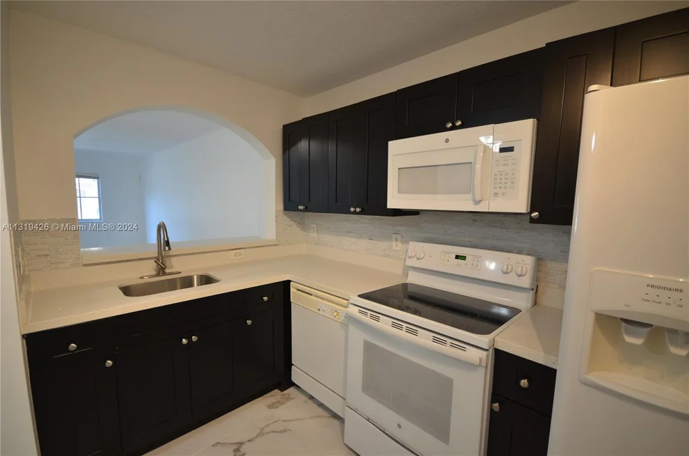 Unit for sale at 1241 SE 29th St, Homestead, FL 33035