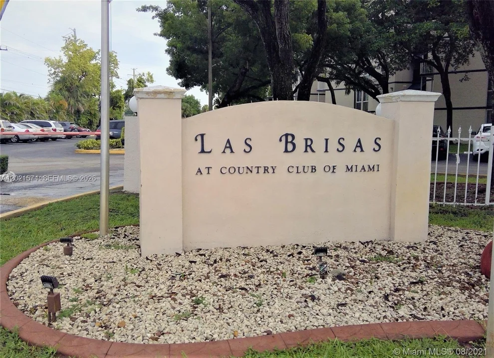 Unit for sale at 7075 NW 186th St, Hialeah, FL 33015