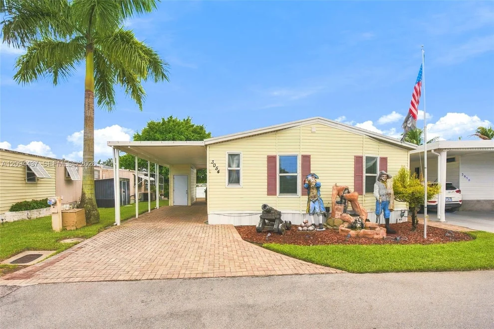 Unit for sale at 3054 Lakeshore Dr, Dania Beach, FL 33312