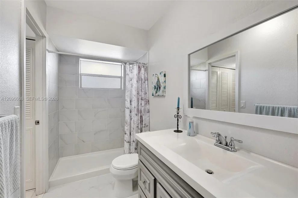 Unit for sale at 5002 NW 35th St, Lauderdale Lakes, FL 33319