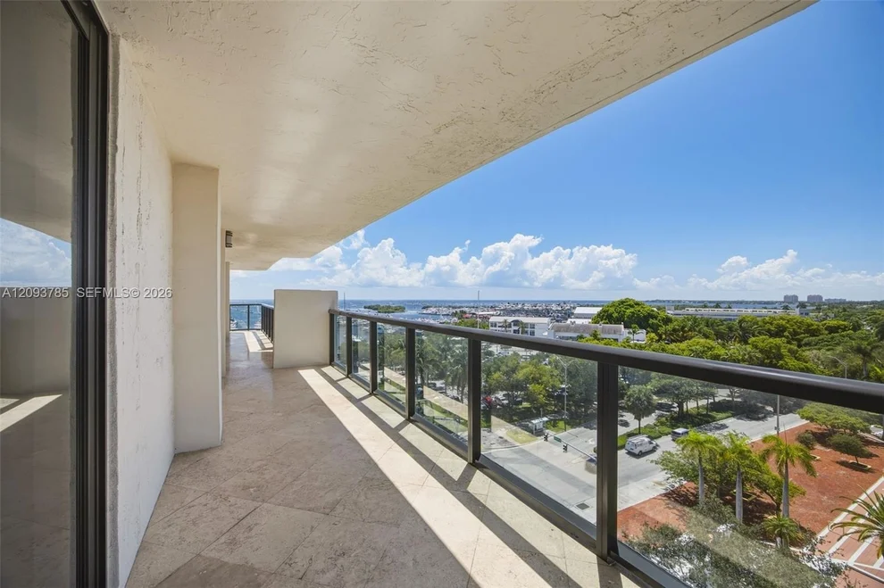 Unit for sale at 2575 S Bayshore Dr, Coconut Grove, FL 33133