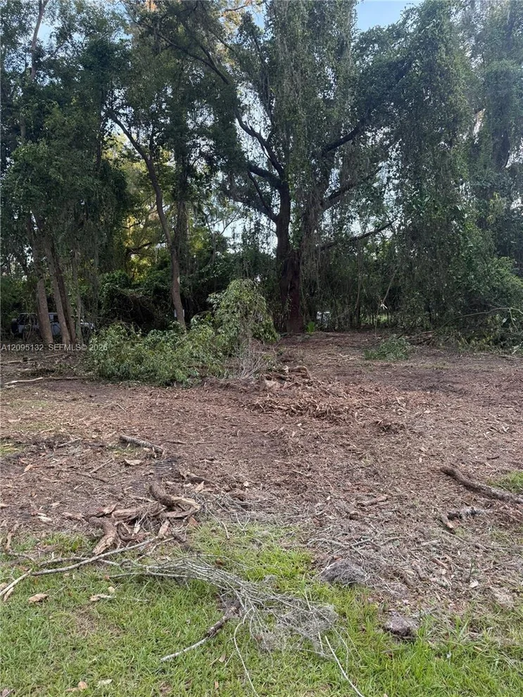 Unit for sale at 001 NE Katrina, Other City - In The State Of Florida, FL 32055