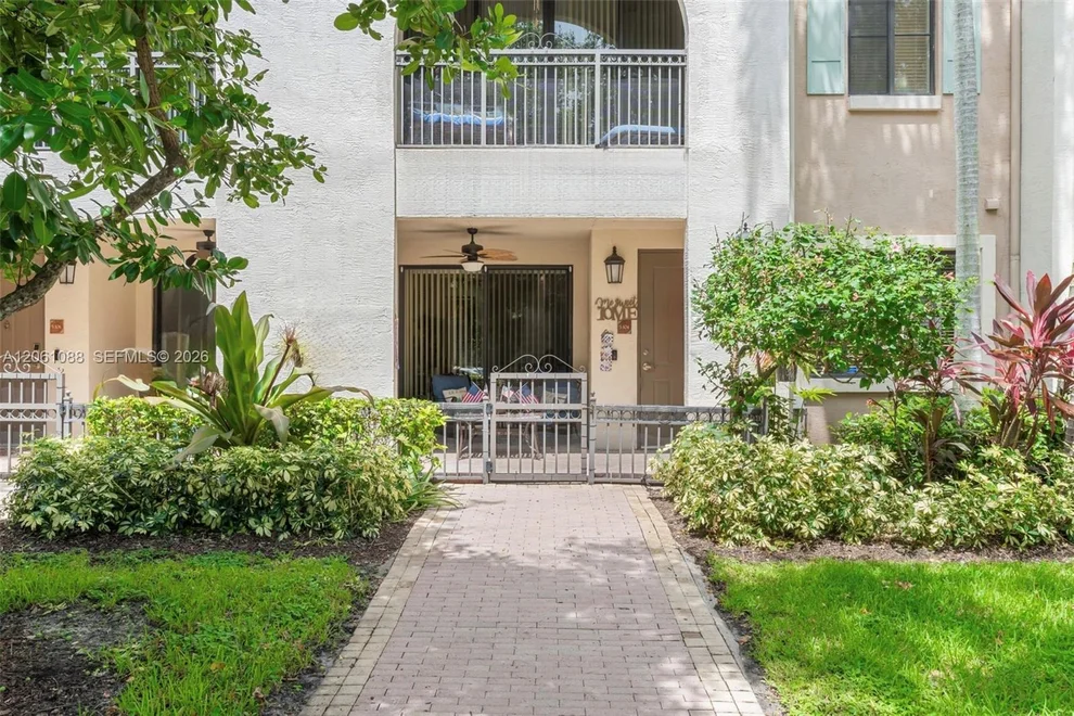 Unit for sale at 2955 NW 126th Ave, Sunrise, FL 33323