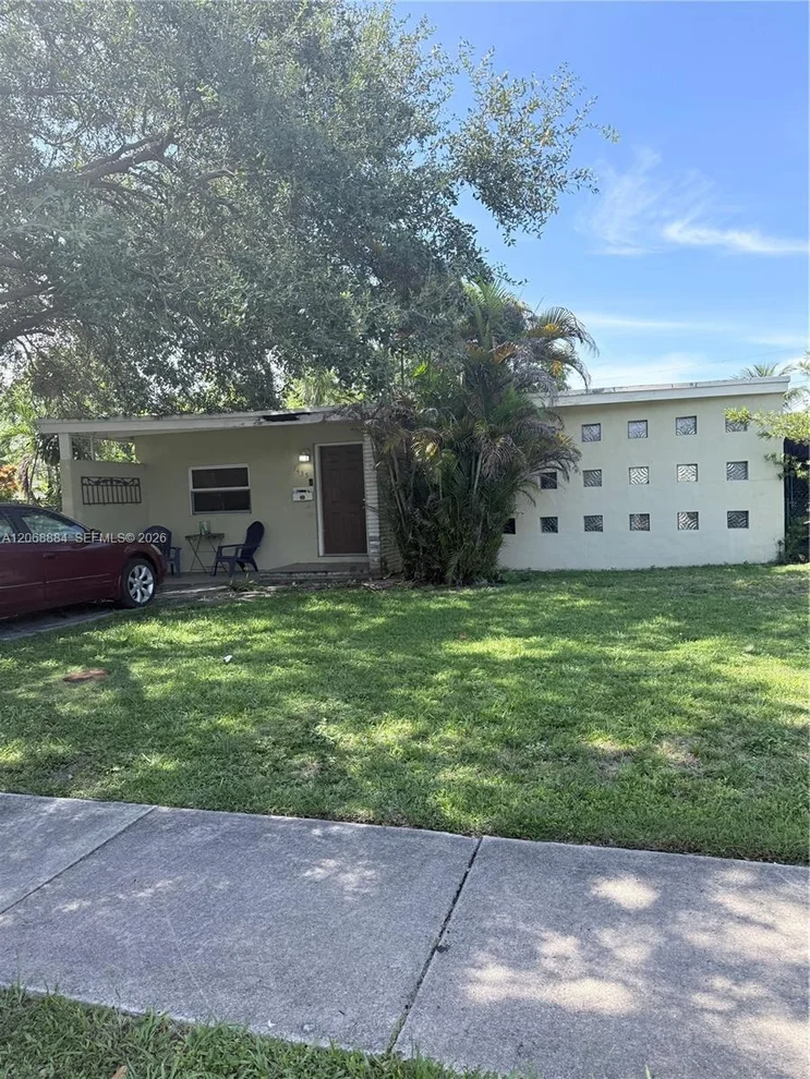 Unit for sale at 1435 NE 139th St, North Miami, FL 33161