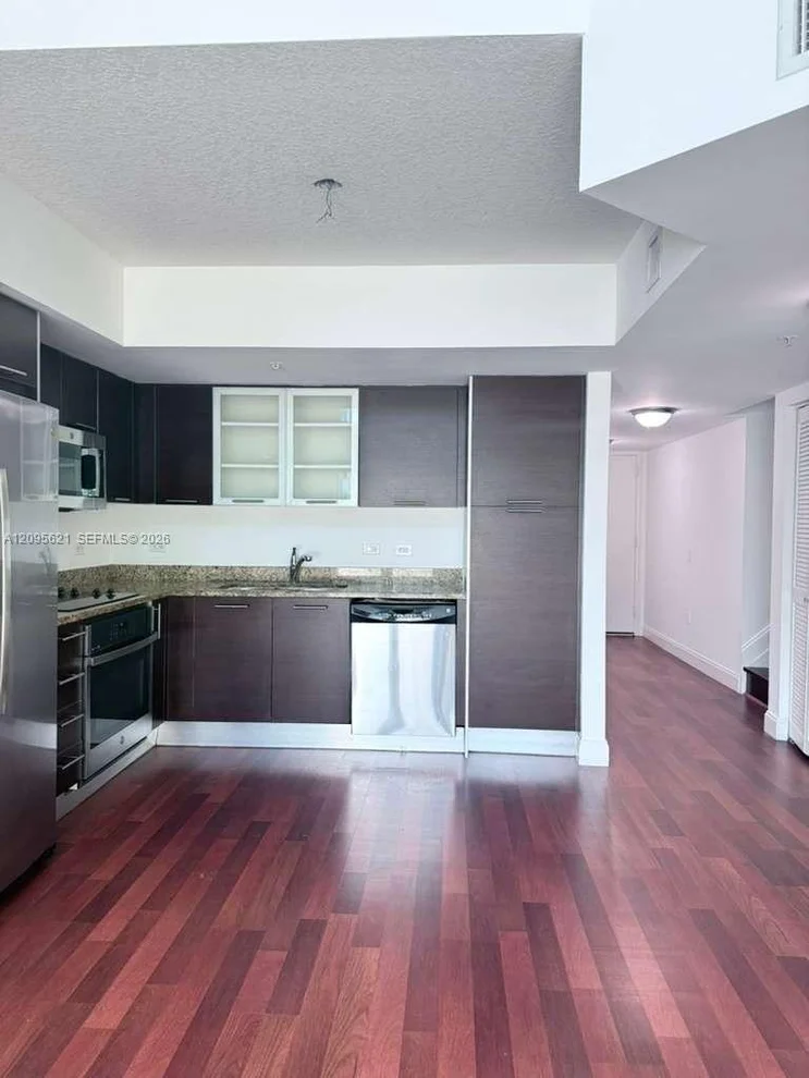 Unit for sale at 41 SE 5th St, Miami, FL 33131