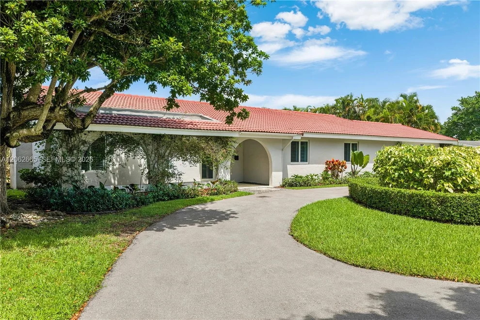 Unit for sale at 14270 SW 74th Ct, Palmetto Bay, FL 33158