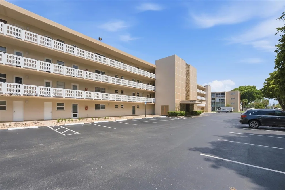 Unit for sale at 1025 SE 2nd Ave, Dania Beach, FL 33004
