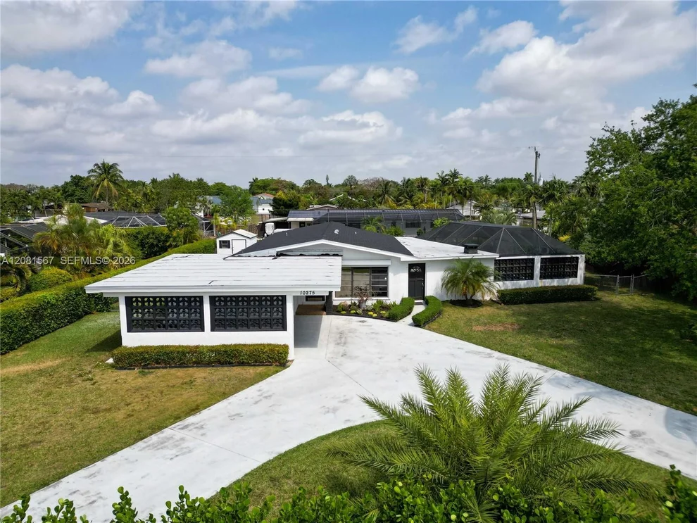 Unit for sale at 10275 SW 112th St, Miami, FL 33176