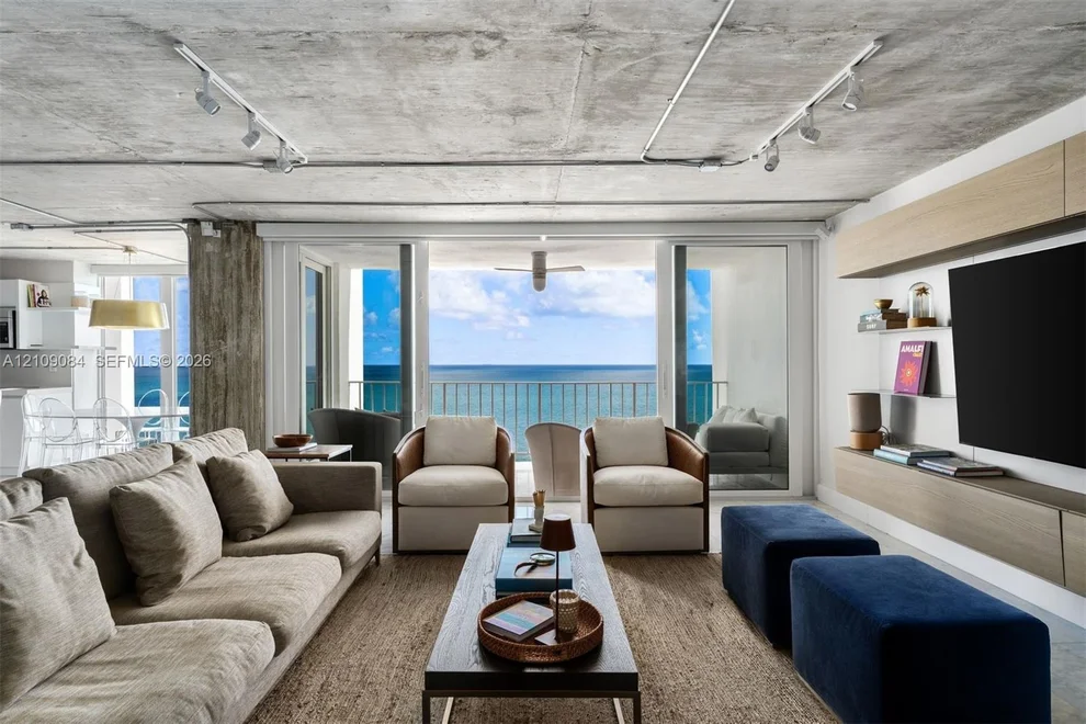 881 Ocean Drive