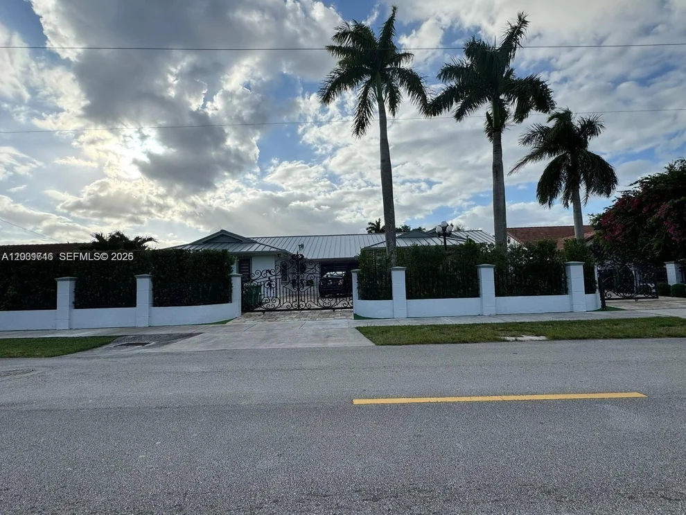 Unit for sale at 3690 SW 139th Ave, Miami, FL 33175