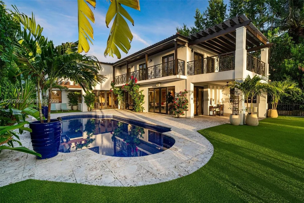 Unit for sale at 5170 La Gorce Dr, Miami Beach, FL 33140