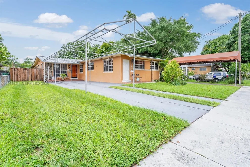 Unit for sale at 2815 SW 36th Ave, Miami, FL 33133