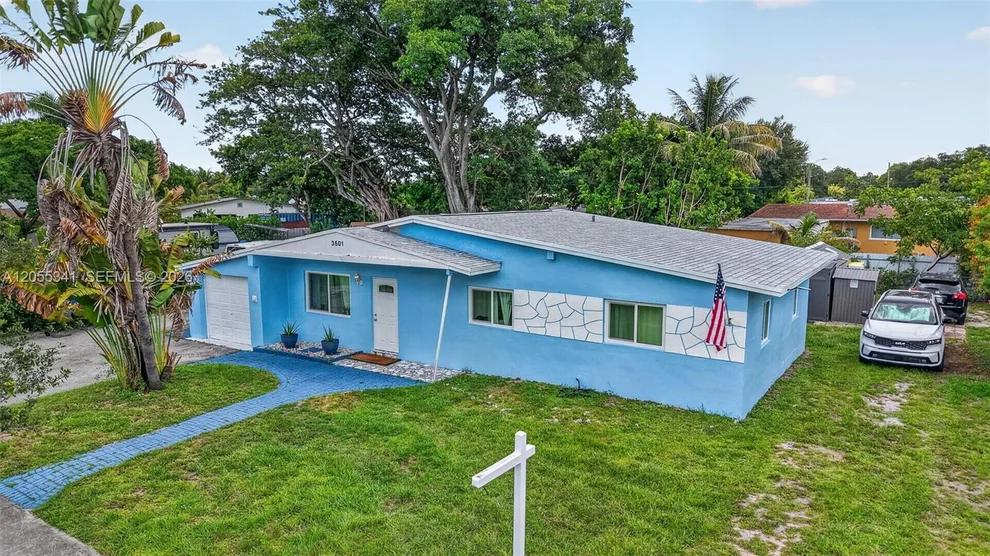 Unit for sale at 3501 SW 40th Ave, West Park, FL 33023