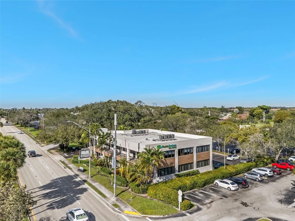 Unit for sale at 3595 Sheridan St, Hollywood, FL 33021