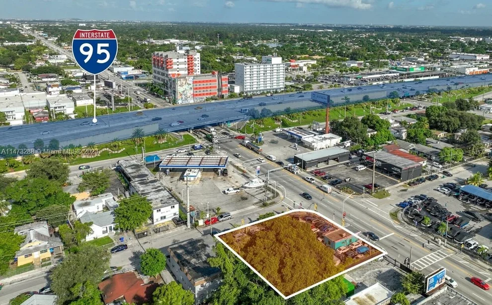 Unit for sale at 540 NW 79th St, Miami, FL 33150