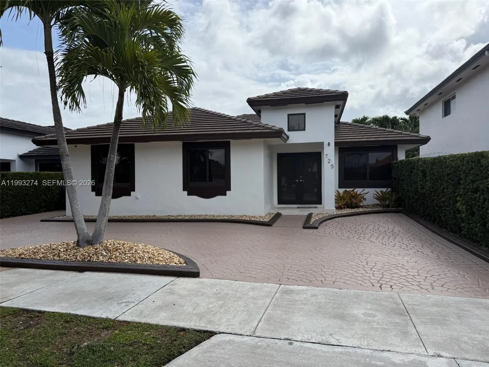 Unit for sale at 725 NW 135th Ct, Miami, FL 33182