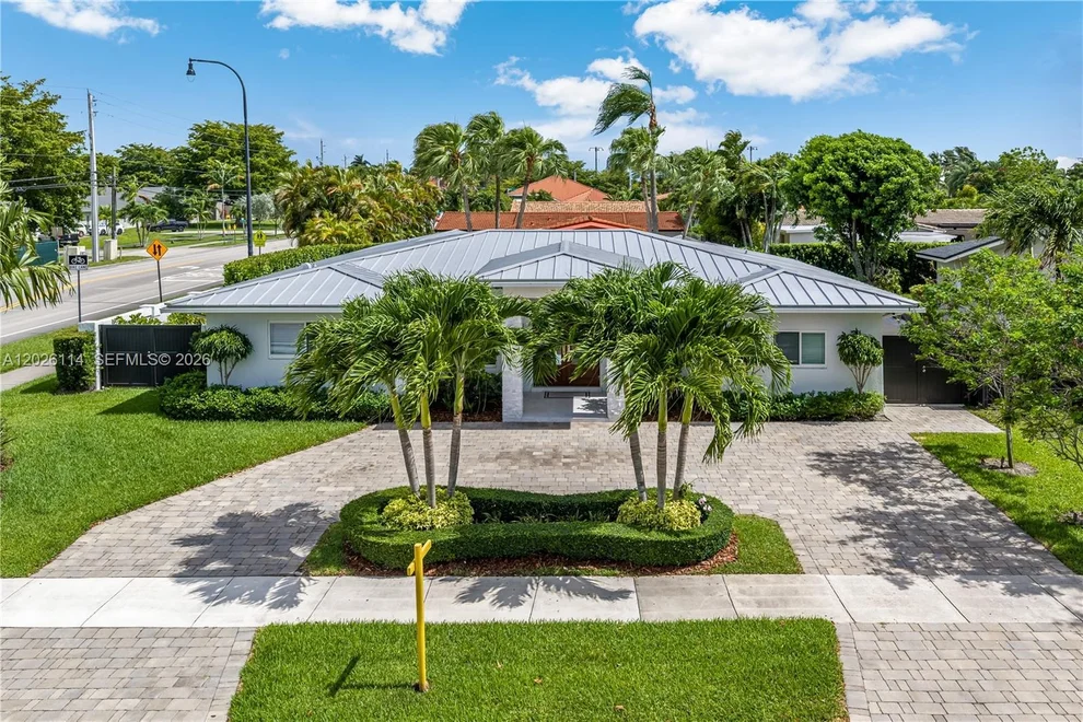 Unit for sale at 9641 SW 66th St, Miami, FL 33173