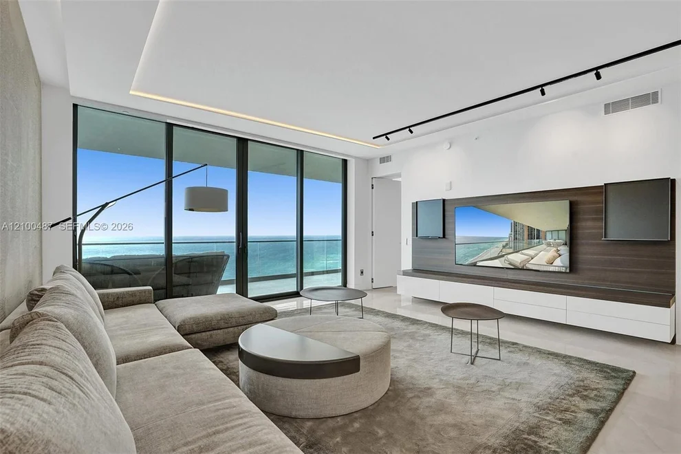 Unit for sale at 18975 COLLINS AVE, Sunny Isles Beach, FL 33160