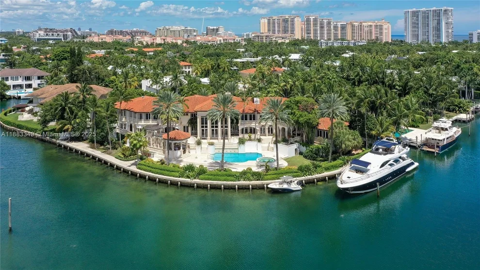 Unit for sale at 260 Cape Florida Dr, Key Biscayne, FL 33149