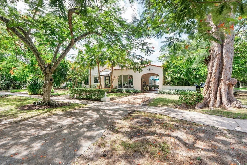 Unit for sale at 1042 Sorolla Ave, Coral Gables, FL 33134