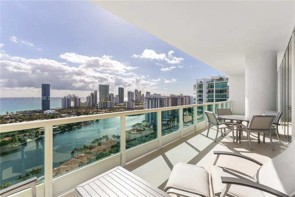 Unit for sale at 20155 NE 38th Ct, Aventura, FL 33180