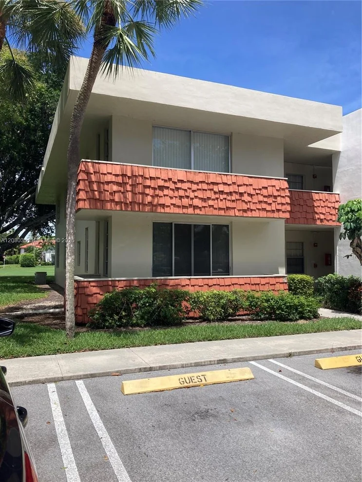 801 Cypress Boulevard