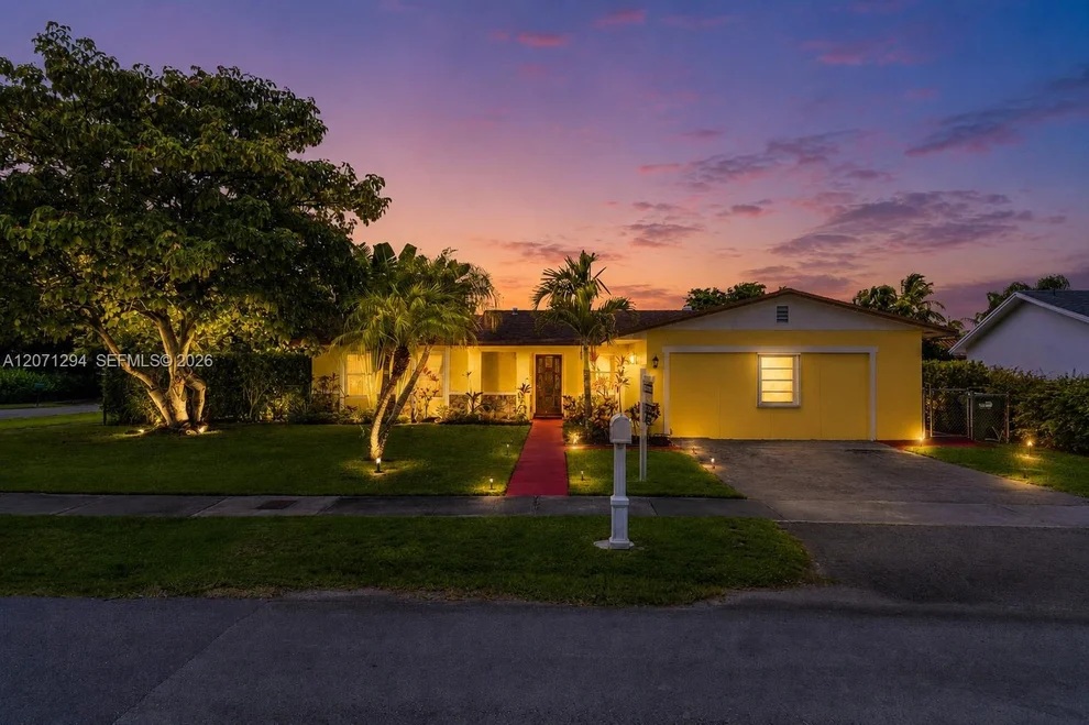 Unit for sale at 12900 SW 81st St, Miami, FL 33183