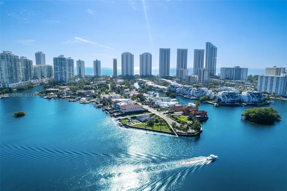 Unit for sale at 333 Atlantic Ave, Sunny Isles Beach, FL 33160