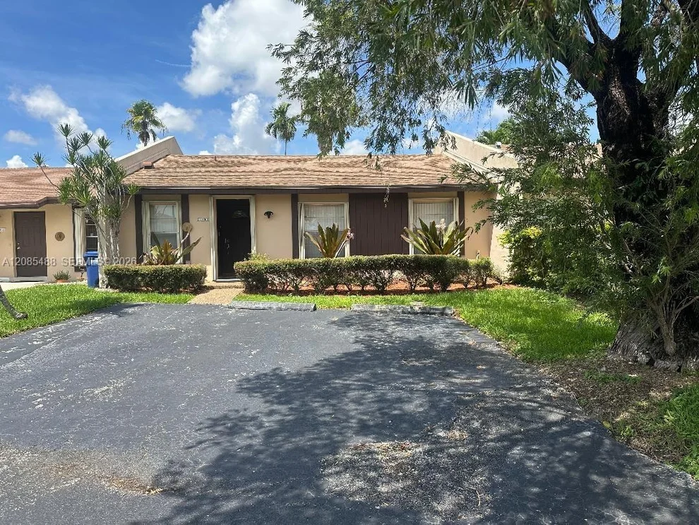 Unit for sale at 10836 SW 123rd Pl, Miami, FL 33186