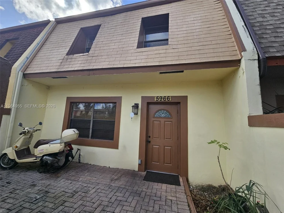 Unit for sale at 5966 NW 24th Ct, Sunrise, FL 33313