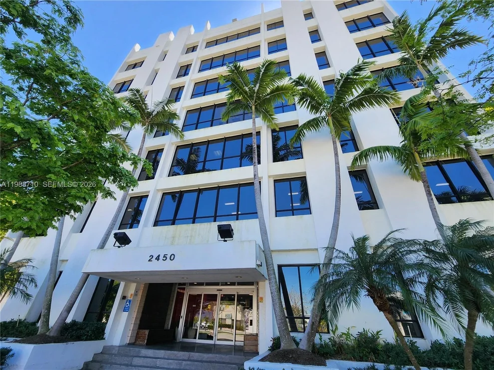Unit for sale at 2450 Hollywood Blvd, Hollywood, FL 33020