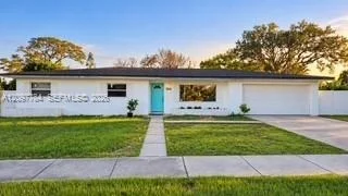 Unit for sale at 115 E Avenue B, Melbourne, FL 32901