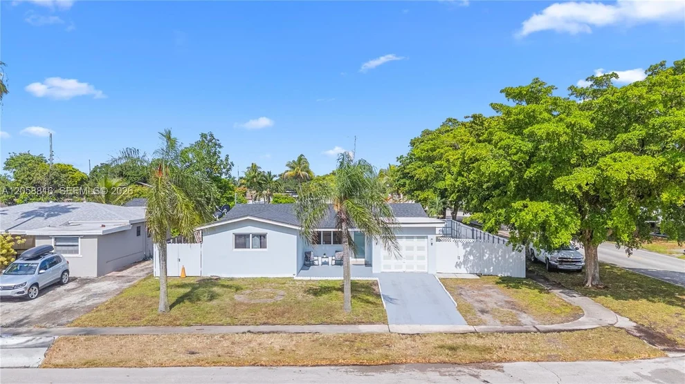 Unit for sale at 840 N 70th Way, Hollywood, FL 33024