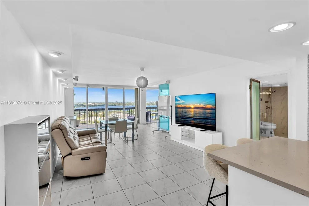 Unit for sale at 2425 Presidential Way, West Palm Beach, FL 33401