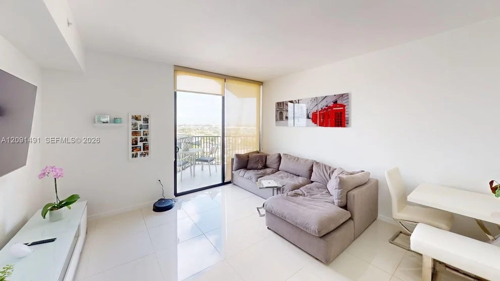 Unit for sale at 5300 Paseo Blvd, Doral, FL 33166