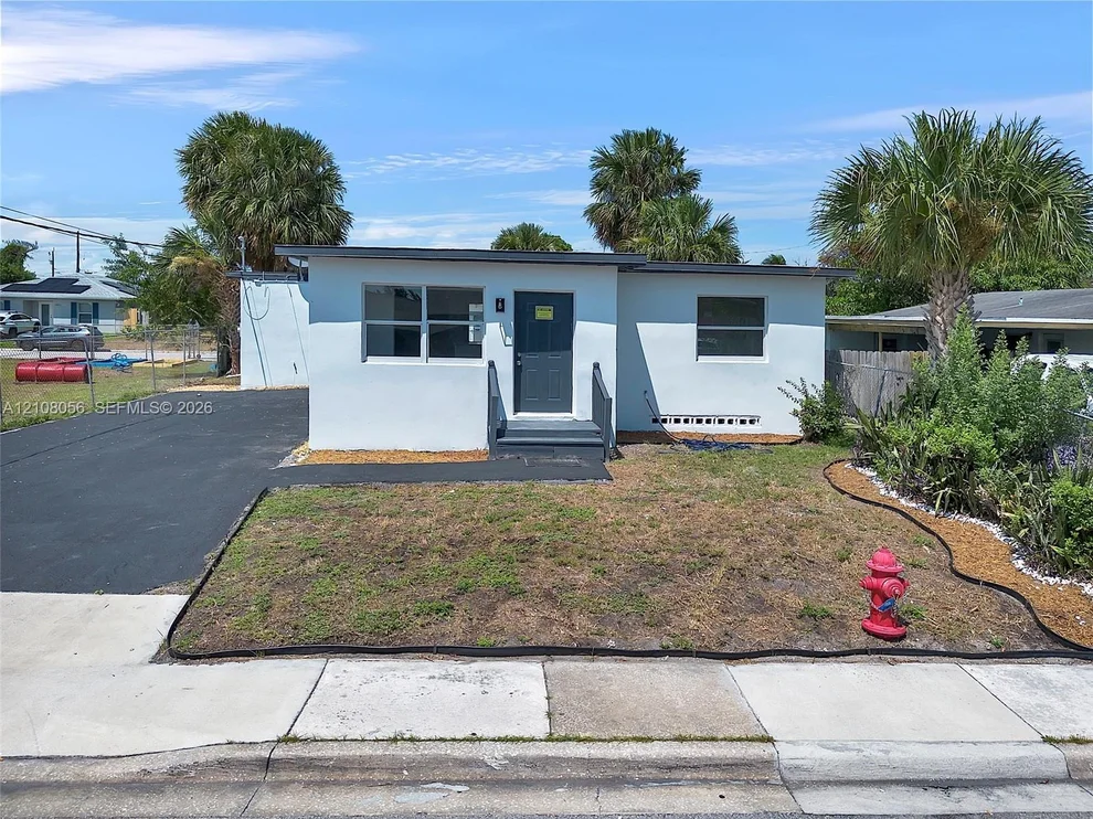 Unit for sale at 1444 W 28th St, Riviera Beach, FL 33404