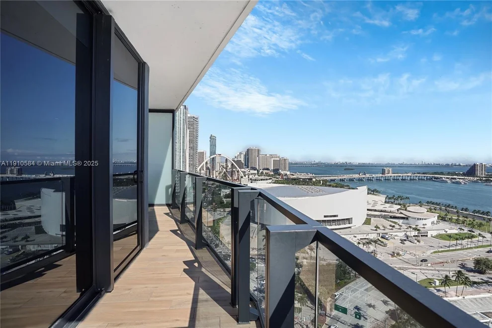 Unit for sale at 398 NE 5th St, Miami, FL 33132